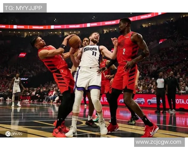 2019年NBA季后赛国王队与开拓者队激战回顾与精彩瞬间分析 2019年NBA季后赛国王队与开拓者队激战回顾与精彩瞬间分析