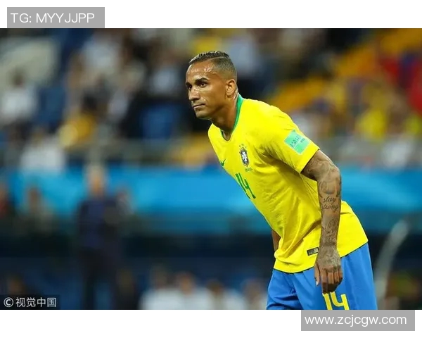 达尼洛:从新星崛起到足球场上的全能战士之路 达尼洛:从新星崛起到足球场上的全能战士之路