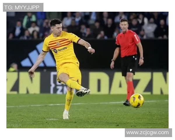 莱万金靴在望欧冠赛场10场狂轰12球领跑射手榜 莱万金靴在望欧冠赛场10场狂轰12球领跑射手榜